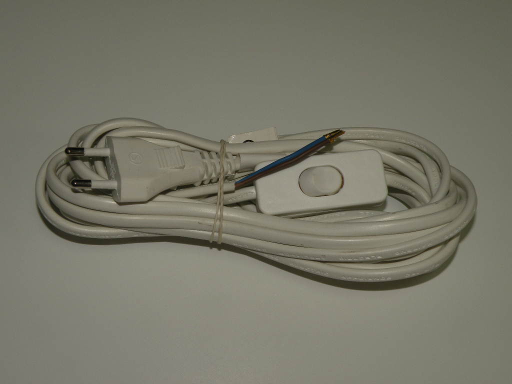 Przewód przyłączeniowy z wył. biały 1,5m CB-5503